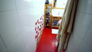 Mia se fait enculer dans la salle de bain Mia se fait enculer dans la salle de bain
