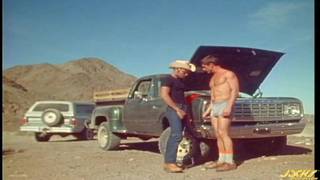 Cowboys américains baisent dans le désert Cowboys américains baisent dans le désert