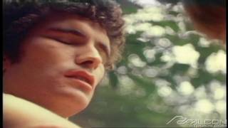 Porno gay vintage entre jeunes en pleine nature Porno gay vintage entre jeunes en pleine nature