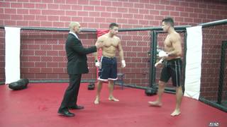 Il perd la lute et se fait sodomiser