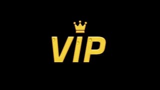 Dirty Aliz fait avoir un orgasme de pisse à son amie Tracy Parker