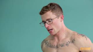 Fellation et Sexe Anal Gay dans un casting porno Brun, Anal, Mecs Musclés, Full HD, Fellation, Acteur Porno