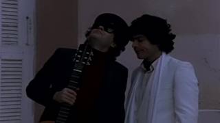 Anal, Partouze, Vidéos avec Scénario, Gros Seins Naturels, Porno Star Française, Vintage, Chatte poilue, Porno Français, Erotique