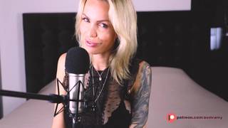 Blonde plantureuse Milf records Asmr sounds Blonde plantureuse Milf records Asmr sounds