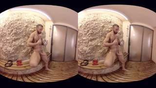 Brun musclé se branle avec un fleshlight en VR Brun musclé se branle avec un fleshlight en VR