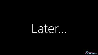 Sa tante super sexy lui offre une baise