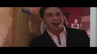 Jack Bond baise sensuellementWilson Vasquez