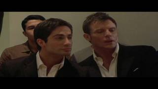 Jack Bond baise sensuellementWilson Vasquez