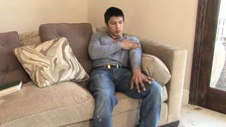 Victor Verando se branlera en solo