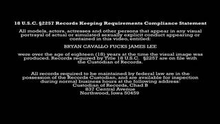 Bryan Cavallo et James Lee adorent baiser