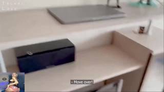 Cette brune aux fesses tatouées aime le sexe Cette brune aux fesses tatouées aime le sexe