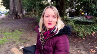 Kelly, 30ans, secrétaire médicale à Lyon !