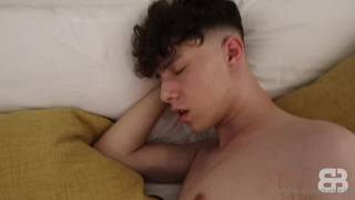 Votre twink préféré est de retour Votre twink préféré est de retour