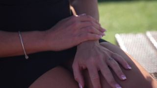 Lara, 22ans, vendeuse en prêt-à-porter à Paris !