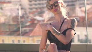 Sophie, 25ans, petite bombe très délurée ! Sophie, 25ans, petite bombe très délurée !