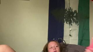 Teen se comporte comme une vraie salope sur sa webcam ! Teen se comporte comme une vraie salope sur sa webcam !