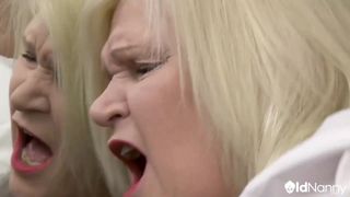 Le fantasme de Lacey Starr tourne à la baise hardcore brutale