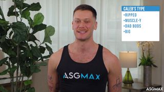 Trois gays excités participent au même casting et se baisent !