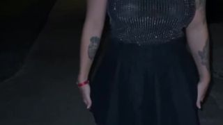 La Française Margot Dulac se fait baiser dans cette soirée !