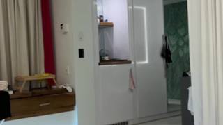 Cette femme blonde sexy reçoit une charge de sperme sur sa bouche Cette femme blonde sexy reçoit une charge de sperme sur sa bouche