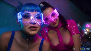 Aubree et Jewelz ont besoin de sperme pour faire le plein d'énergie