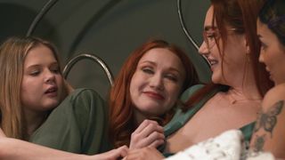 Le quatuor lesbien de Siri Dahl avec Scarlet, Coco et Vanessa