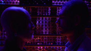 Les 4 réalise ce court-métrage érotique sur la soumission