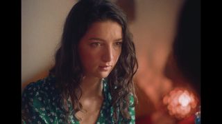 Maisy Taylor et Bunnie Bennet s’éclatent au bord du lac