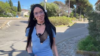 La Française Marina essaie un plan à trois pour la première fois !